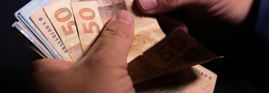 Como funciona o 13° salário?