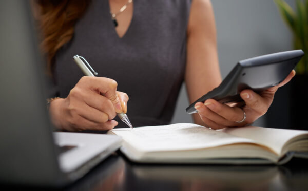 Horas extras não pagas: quanto você tem direito a receber e como cobrar? 